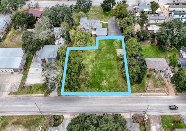 3rd image of 1505 East Ave, Katy, TX 77493 | MLS# 55854464