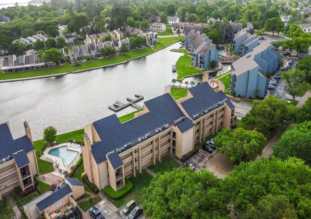 28th image of 12600 Melville Dr #319B, Montgomery, TX 77356 | MLS# 19115047