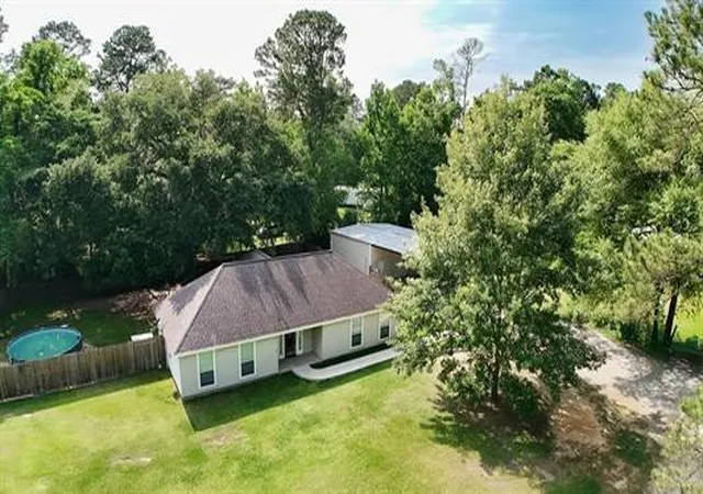 Homes for sale in Buna, TX | 180 County Road 839, Buna, TX 77612 | MLS# 18325528
