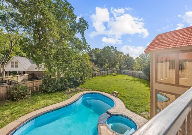 Photo 3 of Sale Pending at 13806 Wilde Forest Ct, Sugar Land, TX 77498 | MLS# 26738326 | Listing updated on 2026-10-05