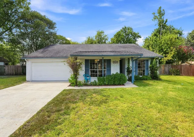 Photo 3 of Single family home for sale at 7334 Mundare Ln, Houston, TX 77086 | MLS# 30664313 | Listing updated on 2026-09-15