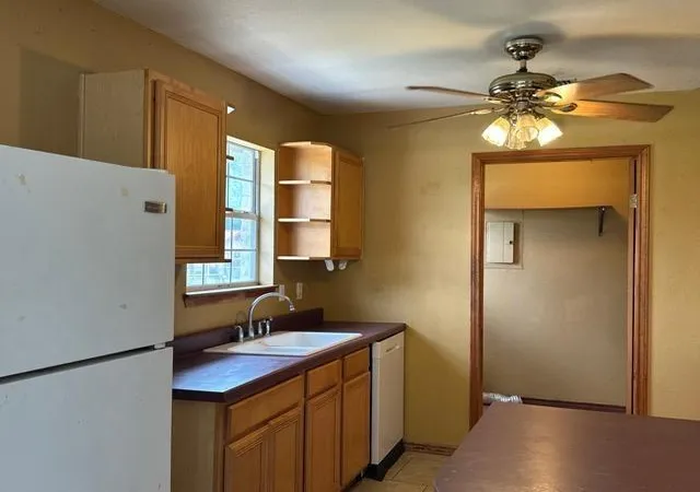 3rd image of 408 Ruth St, Kerrville, TX 78028 | MLS# 55465752