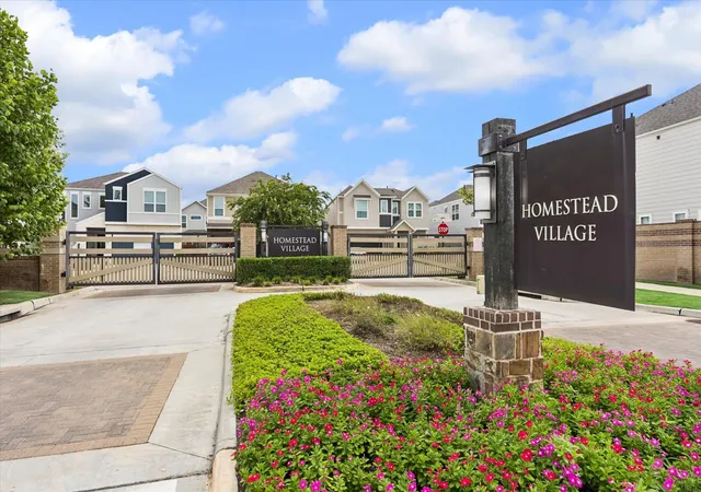 Photo 2 of Single family home for sale at 4210 Upland Bnd Dr, Houston, TX 77080 | MLS# 65474244 | Listing updated on 2026-09-12
