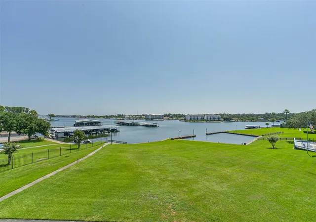 1st image of 15575 Marina Dr #315C, Montgomery, TX 77356 | MLS# 74723770