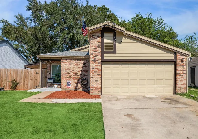 1st image of 11835 Sandpiper Dr, Houston, TX 77035 | MLS# 70536167