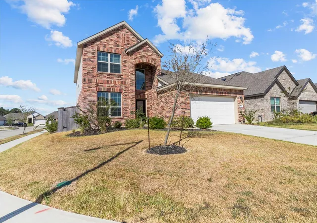 Photo 3 of Single family home for sale at 19124 Sonora Chase Dr, New Caney, TX 77357 | MLS# 8741580 | Listing updated on 2026-10-03