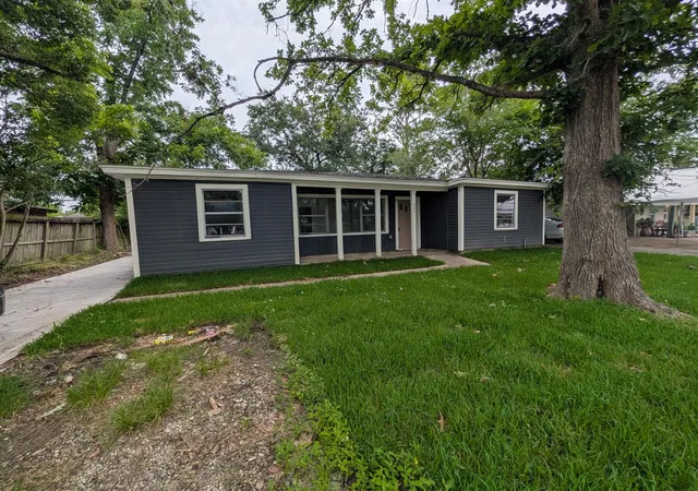 Photo 3 of Single family home for sale at 306 Allendale Rd, Pasadena, TX 77502 | MLS# 5112321 | Listing updated on 2026-08-29