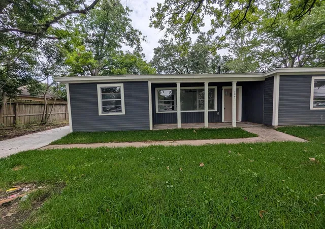 Photo 3 of Single family home for sale at 306 Allendale Rd, Pasadena, TX 77502 | MLS# 5112321 | Listing updated on 2026-08-29