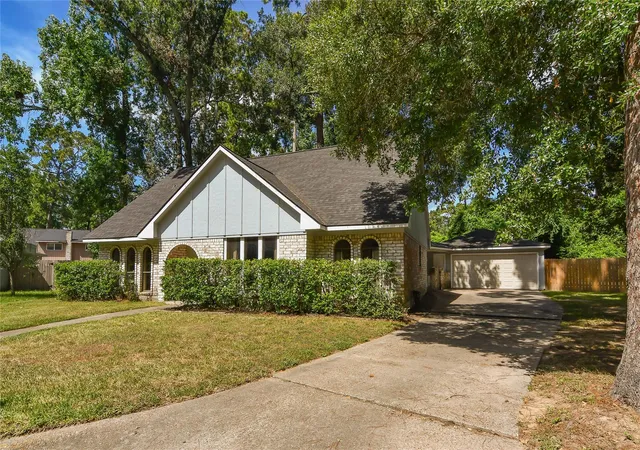 1st image of 2103 Silver Falls Dr, Kingwood, TX 77339 | MLS# 93328658