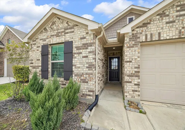 1st image of 249 Rustic Ridge Cir, Magnolia, TX 77354 | MLS# 55588870