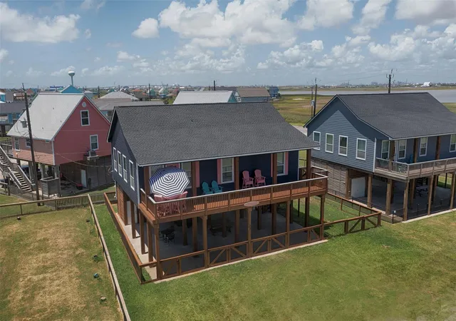 2nd image of 1922 Blue Water Hwy, Freeport, TX 77541 | MLS# 84033954