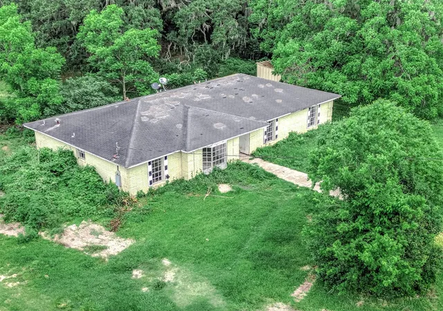 3rd image of 2719 Fm 524, Sweeny, TX 77480 | MLS# 55408756