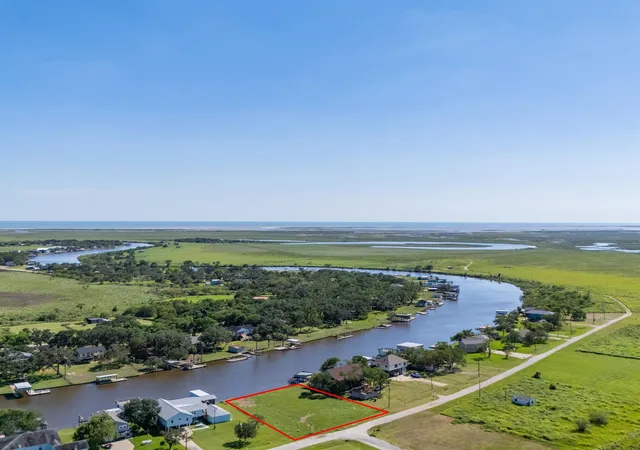 3rd image of 63-64 County Road 291, Red Bend Road, Sargent, TX 77414 | MLS# 64755849