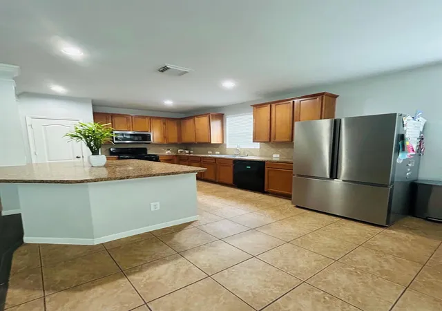 Photo 3 of Single family home for sale at 18902 Cluster Oaks Dr, Magnolia, TX 77355 | MLS# 64956175 | Listing updated on 2026-08-29