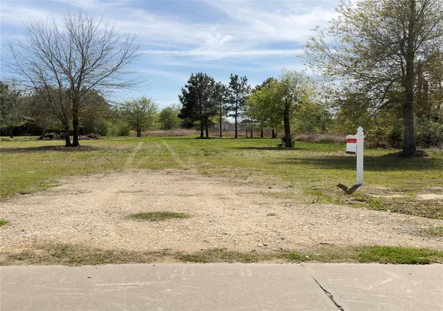 1st image of 445 Road 5242, Cleveland, TX 77327 | MLS# 43273814