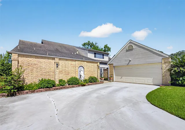 1st image of 3710 Point Clear Dr, Missouri City, TX 77459 | MLS# 97459407