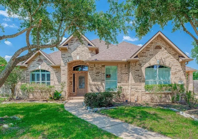 2nd image of 13403 Lakemeade Ct, Sugar Land, TX 77498 | MLS# 8890787