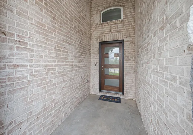 Photo 3 of Single family home for sale at 1322 Austin Colony Dr, Angleton, TX 77515 | MLS# 43890884 | Listing updated on 2026-08-01