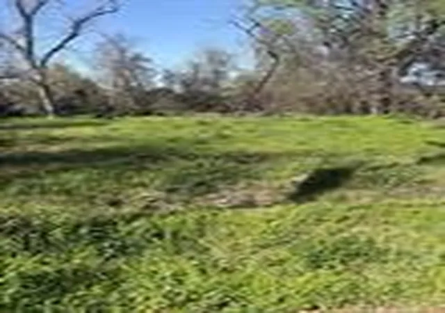 Photo 1 of Land for sale at 1043 Lincoln St, Beaumont, TX 77701 | MLS# 44180668 | Listing updated on 2026-06-29