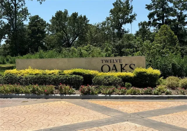 Photo 1 of Land for sale at 11827 Tara Plantation Dr, Tomball, TX 77375 | MLS# 84883904 | Listing updated on 2026-05-18