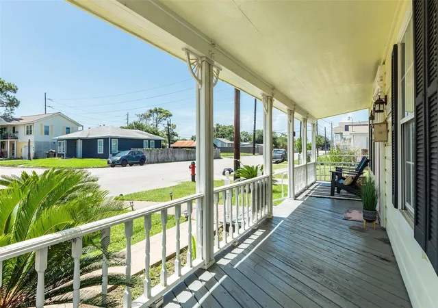 Photo 3 of Single family home for sale at 2114 57th Street, Galveston, TX 77551 | MLS# 79591393 | Listing updated on 2026-07-14