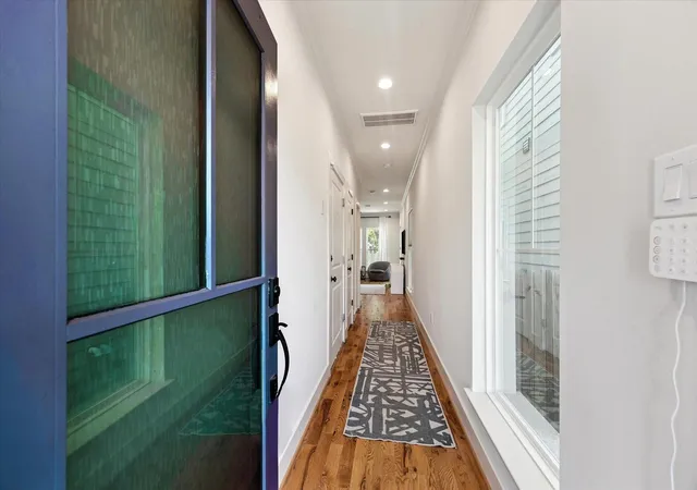 4th image of 3404 Castor St, Houston, TX 77022 | MLS# 98510872