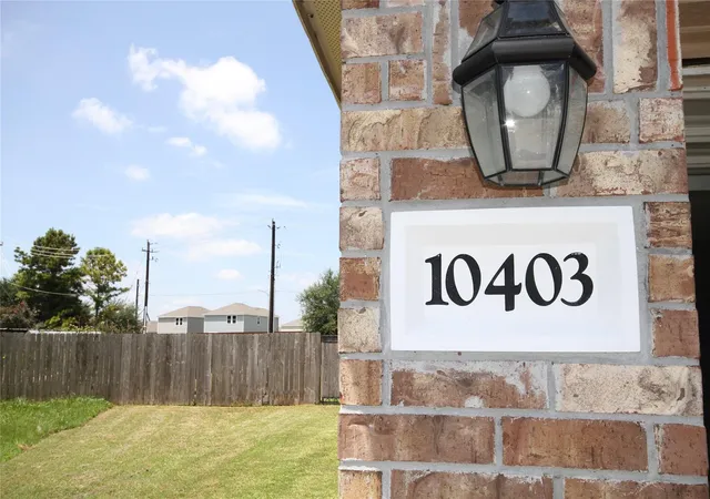 Photo 4 of Single family home for sale at 10403 Winter Orchid Way, Houston, TX 77016 | MLS# 91611416 | Listing updated on 2026-09-12