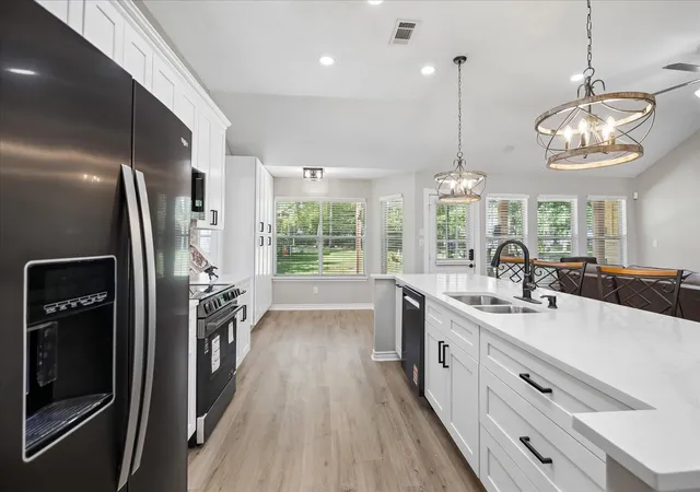 Photo 4 of Single family home for sale at 22711 Meadowsweet Dr, Magnolia, TX 77355 | MLS# 68634141 | Listing updated on 2026-09-16
