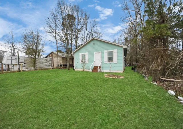 2nd image of 1040 County Road 5007, Cleveland, TX 77327 | MLS# 51833084