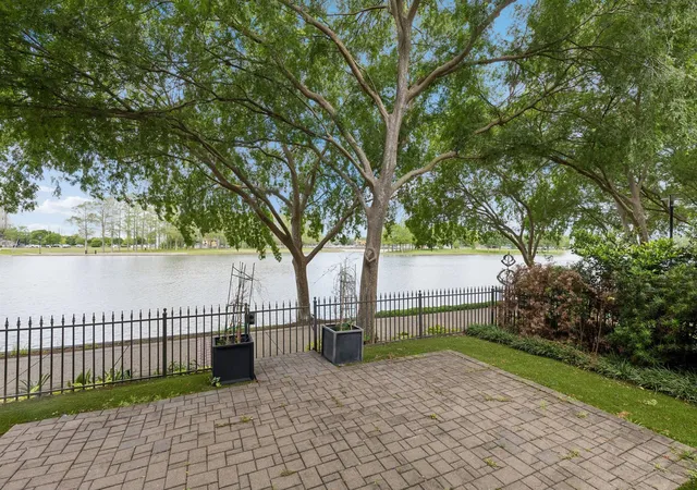 40th image of 1444 Lake Pointe Pkwy, Sugar Land, TX 77478 | MLS# 54702992