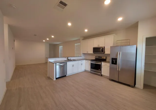 2nd image of 219 Bismuth Dr, Crosby, TX 77532 | MLS# 86821478