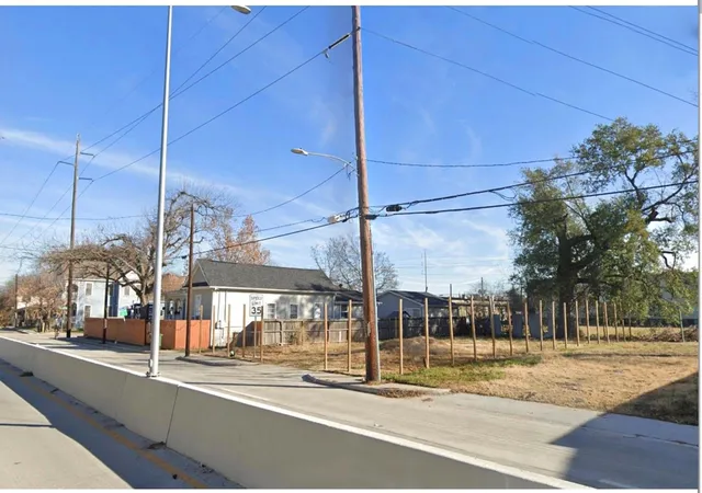 Photo 3 of Land for sale at 1612 Elysian St, Houston, TX 77026 | MLS# 65613972 | Listing updated on 2026-05-22