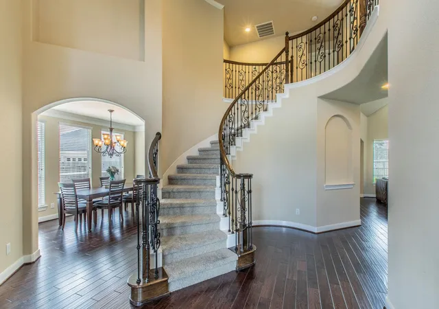 Photo 2 of Single family home for sale at 7642 Westmoreland Dr, Sugar Land, TX 77479 | MLS# 23032463 | Listing updated on 2026-08-30