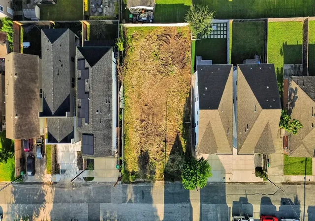 Photo 3 of Land for sale at Tbd Delhi St, Houston, TX 77022 | MLS# 30252128 | Listing updated on 2026-10-02