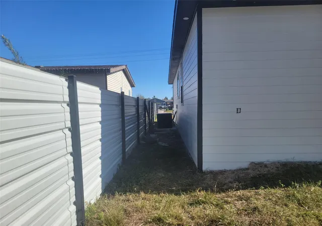 Photo 4 of Single family home for sale at 148 Road 5262, Cleveland, TX 77327 | MLS# 18566620 | Listing updated on 2026-04-21