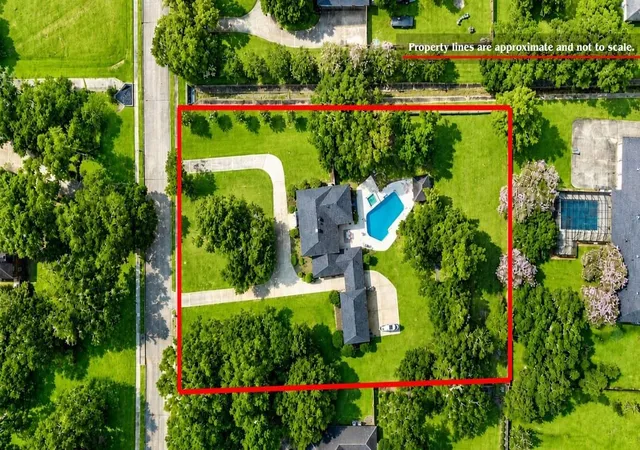Homes for sale in Lake Jackson, TX | 111 Cherrywood Dr, Lake Jackson, TX 77566 | MLS# 32871604