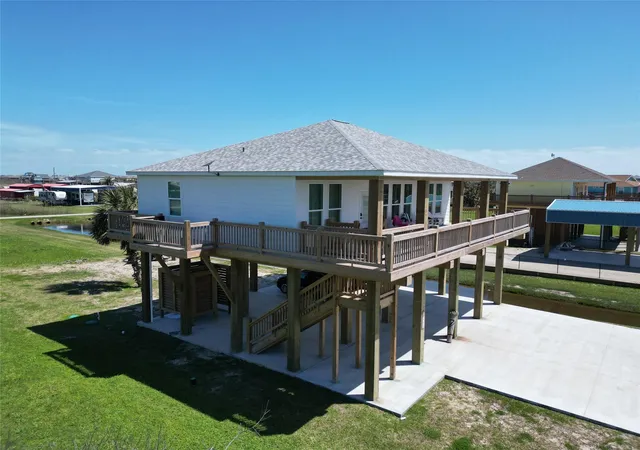 Photo 3 of Single family home for sale at 960 S Sage Rd, Port Bolivar, TX 77650 | MLS# 92440420 | Listing updated on 2026-06-09
