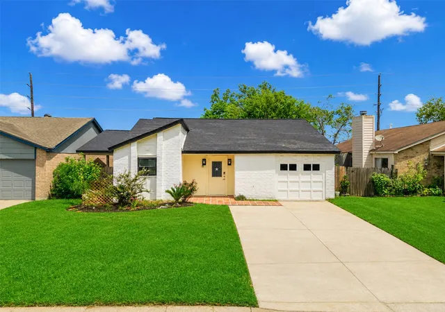 Photo 1 of Single family home for sale at 13330 Chimney Sweep Dr, Houston, TX 77041 | MLS# 34378062 | Listing updated on 2026-08-24