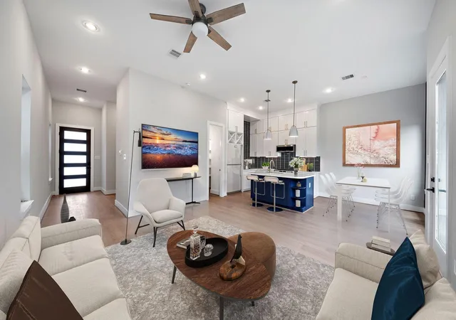 2nd image of 8414 Vogue Ln, Houston, TX 77055 | MLS# 27467054