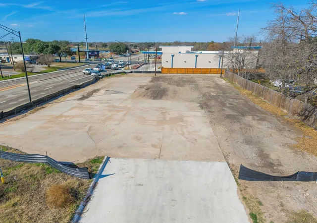 1st image of 3209/3213 S College Avenue, Bryan, TX 77801 | MLS# 62380574