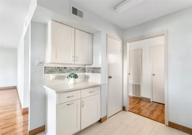 Photo 3 of Condo for sale at 14515 Wunderlich Dr #207, Houston, TX 77069 | MLS# 3680310 | Listing updated on 2026-09-08