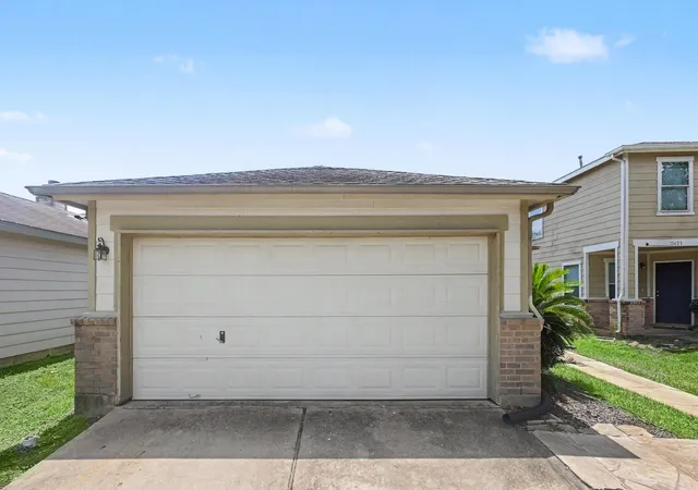 1st image of 11419 Flying Geese Ln, Tomball, TX 77375 | MLS# 51393864