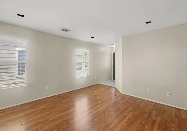 4th image of 11419 Flying Geese Ln, Tomball, TX 77375 | MLS# 51393864