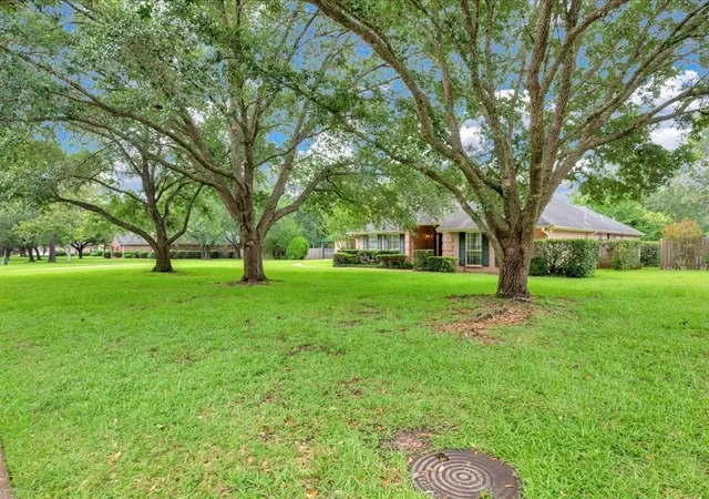 5th image of 114 Southern Trace, Lufkin, TX 75901 | MLS# 31221830