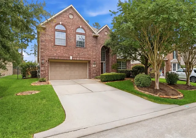 4th image of 115 S Rocky Point Cir, Spring, TX 77389 | MLS# 98154159