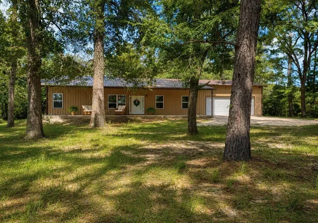 Photo 2 of Single family home for sale at 1533 Kickapoo Rd, Groveton, TX 75845 | MLS# 55817350 | Listing updated on 2026-08-19