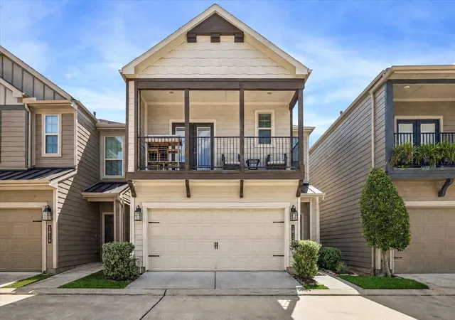 Photo 1 of Single family home for sale at 1812 Agoura Hills Dr, Houston, TX 77080 | MLS# 36290500 | Listing updated on 2026-08-30