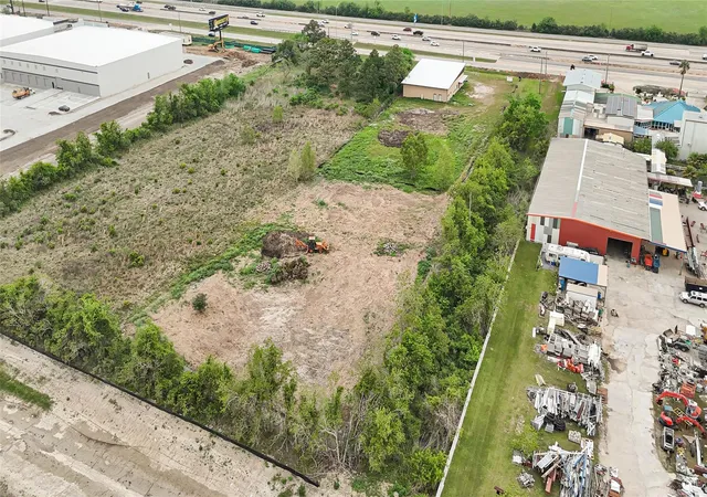 1st image of 0 East Freeway Freeway, Baytown, TX 77521 | MLS# 10680098