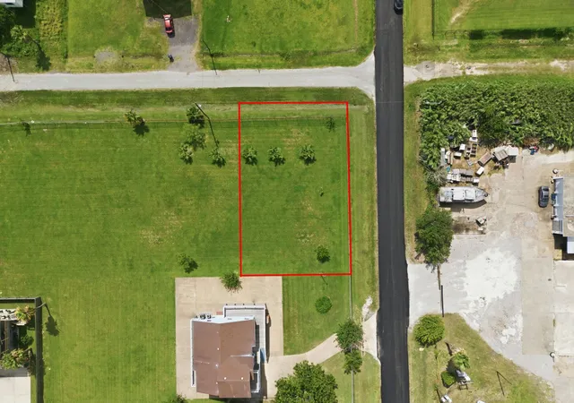 1st image of 0 21st, Dickinson, TX 77539 | MLS# 21583687