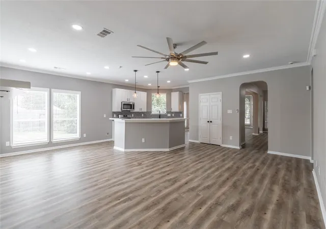 Photo 4 of Single family home for sale at 803 Featherbrook Ct, Sugar Land, TX 77479 | MLS# 78740240 | Listing updated on 2026-10-05